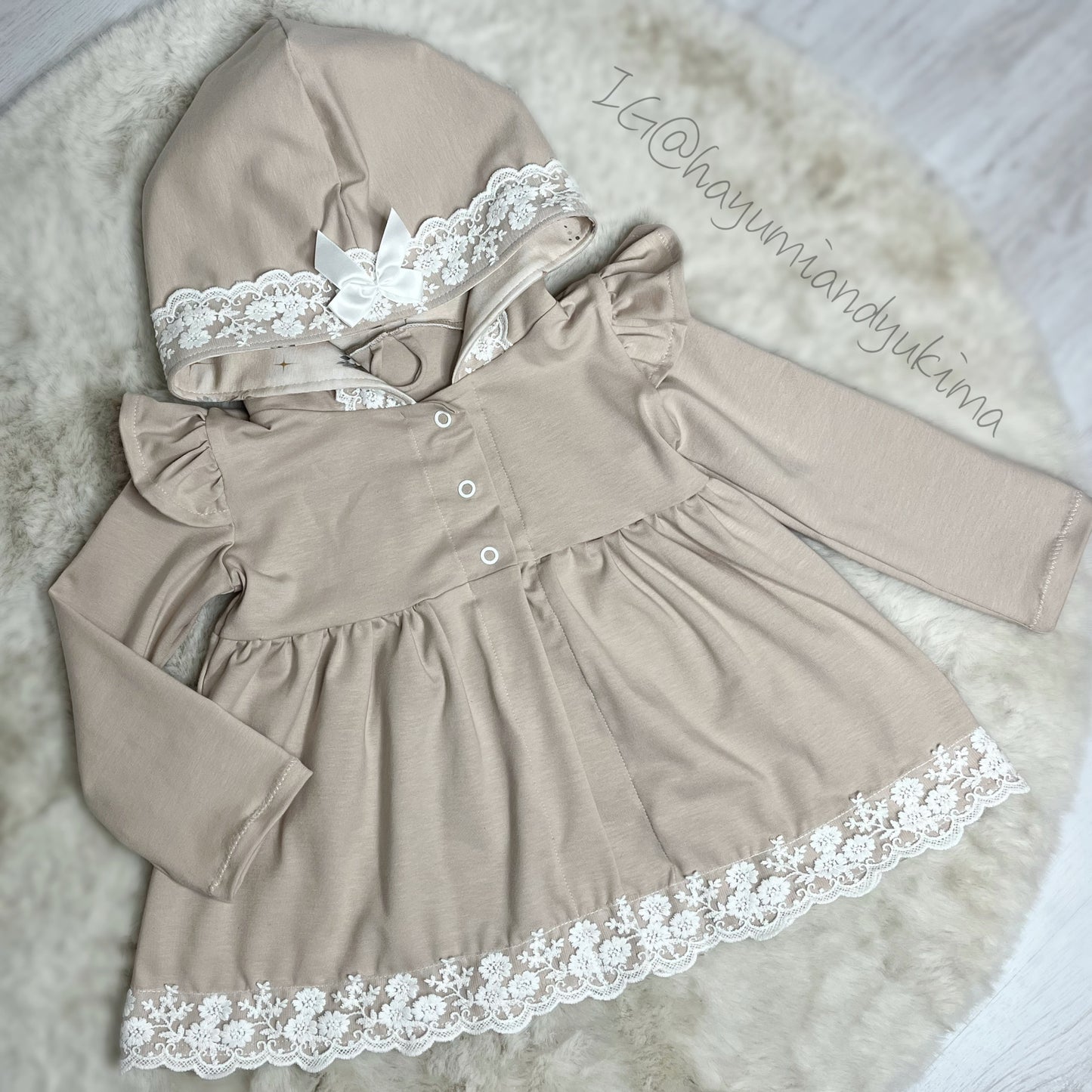 Jäckchen mit Stickerei 56 - 158