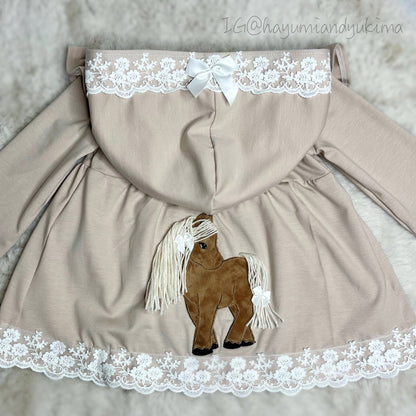 Jäckchen mit Stickerei 56 - 158