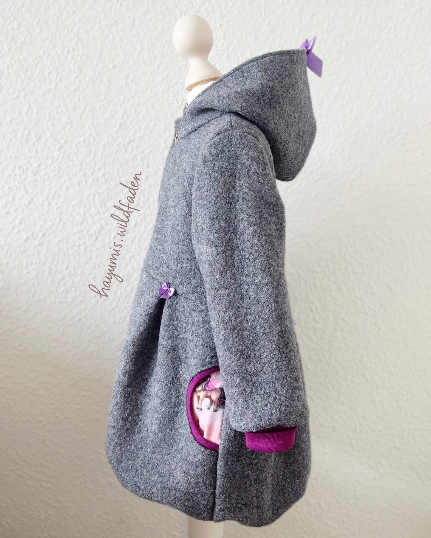 Walk Mantel „lila Einhorn“ Gr. 56-164