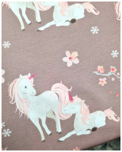 [044] VORBESTELLUNG Eigenproduktion Winter Einhorn 0,5m